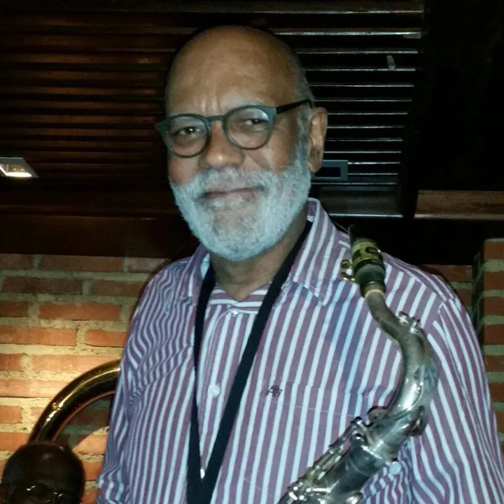 Imagen de perfil de Víctor Cuica